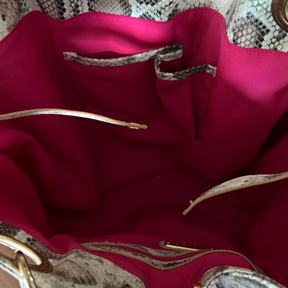 Steve Madden Snake Print Large Tote Bag with gold plated hardware - Picture 6 of 14